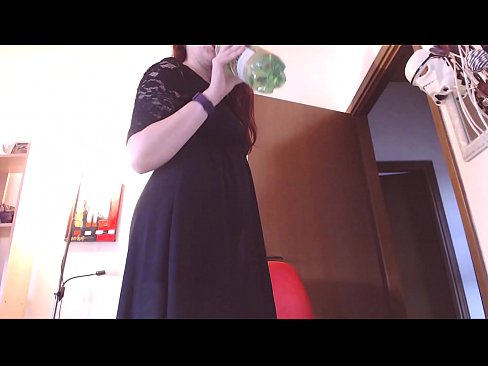 ❤️ In ûnderdanige slaaf dy't hâldt fan smoarge en weelderige slipjes wurdt twongen om te masturberen nei it besjen fan dizze fideo! ☑ Fucking video by wy ☑