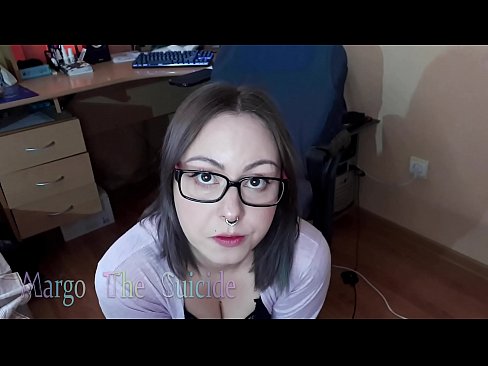 ❤️ Sexy famke mei bril sûget dildo djip op kamera ☑ Fucking video  by wy ☑